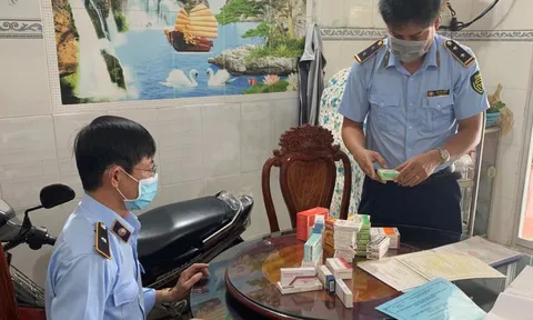 Kiểm tra các loại thực phẩm bảo vệ sức khỏe với công dụng "hỗ trợ điều trị Covid-19"