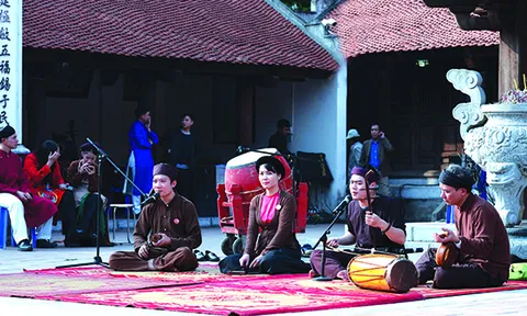 Phát huy giá trị của 'nghệ thuật diễn xướng dân gian' Hà Nội