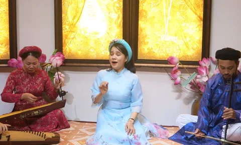 Đưa 'ca Huế' thành sản phẩm dịch vụ văn hóa du lịch đặc sắc