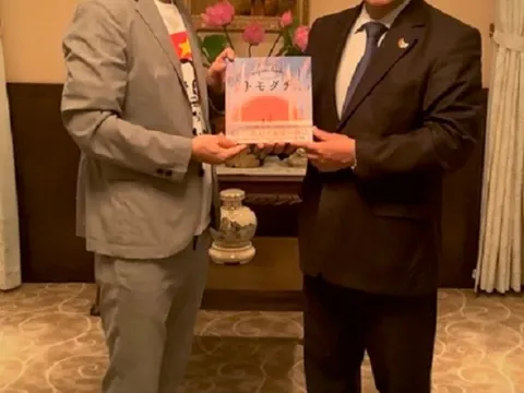 Tranh truyện 'Những người bạn' của nữ hoạ sĩ 9x Việt Nam xuất bản tại Nhật Bản