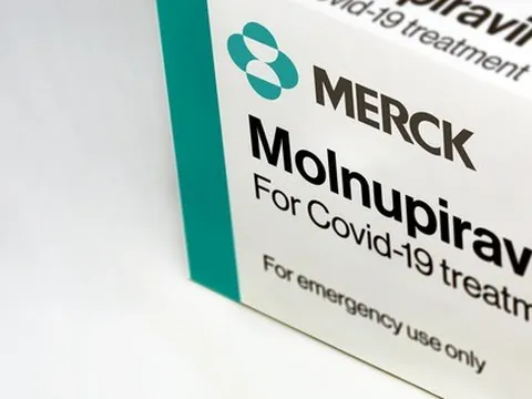 Bộ Y tế: Thuốc Molnupiravir có tính an toàn cao, hiệu quả rõ rệt trong điều trị COVID-19 thể nhẹ