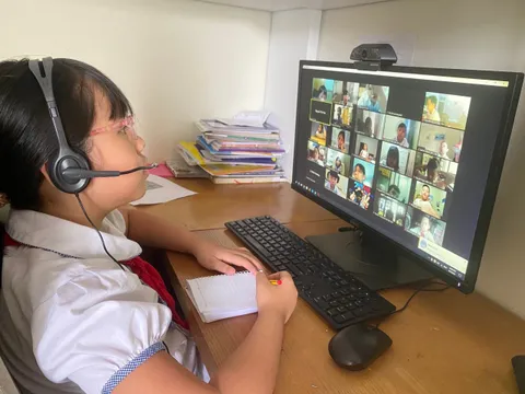 Hà Nội: Chỉ học sinh huyện Ba Vì được đến trường