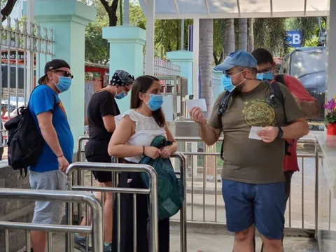 Khách quốc tế đến Việt Nam: Phải tham gia chương trình du lịch trọn gói của doanh nghiệp lữ hành