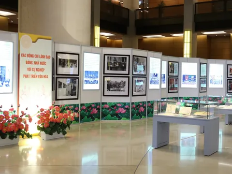Triển lãm ‘Văn hóa soi đường cho quốc dân đi’: ‘Lời kể’ về câu chuyện quá khứ hào hùng của dân tộc