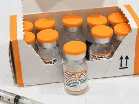 Bộ Y tế giải trình việc chậm mua vaccine cho trẻ từ 5 đến dưới 12 tuổi