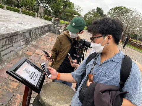 Tham quan điện Thái Hòa qua du lịch thực tế ảo
