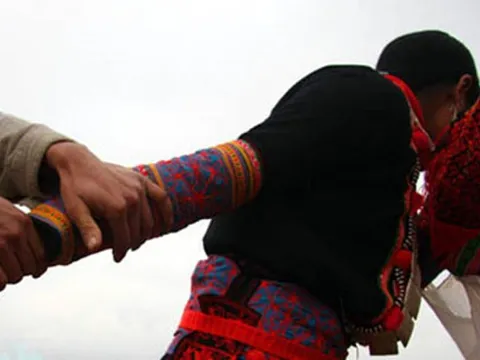 Chấn chỉnh những hiện tượng phản cảm không phù hợp với văn hoá truyền thống