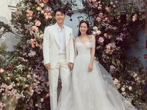 Lộ ảnh cặp đôi Hyun Bin - Son Ye Jin rạng ngời tại lễ cưới khiến fan đứng ngồi không yên
