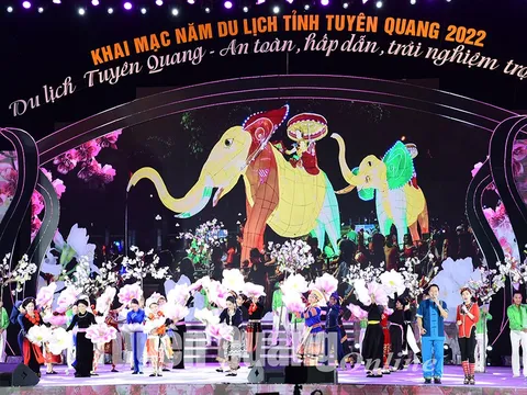 Phó Tổng cục trưởng Hà Văn Siêu dự lễ khai mạc “Năm Du lịch Tuyên Quang 2022”