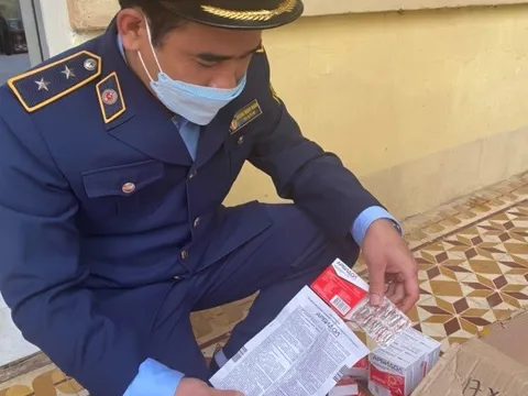Tiếp tục thu giữ số lượng lớn mặt hàng thuốc hỗ trợ điều trị Covid-19 nhập lậu