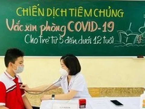 Gần 200 trẻ từ 5 đến dưới 12 tuổi đầu tiên tiêm vaccine COVID-19