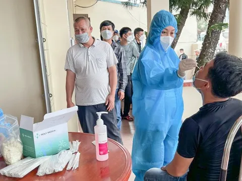 Nhiều cửa khẩu với Trung Quốc khôi phục thông quan hàng hóa