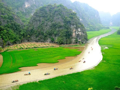 Cánh đồng lúa nghệ thuật - điểm nhấn trong Tuần Du lịch Ninh Bình năm 2022 với chủ đề "Sắc vàng Tam Cốc - Tràng An"