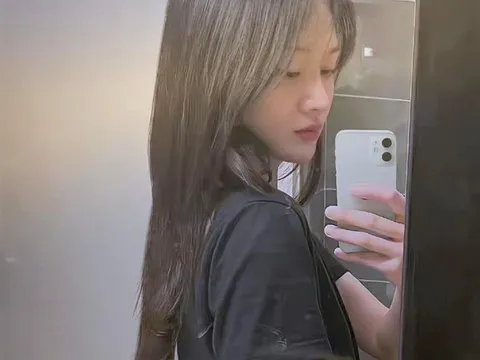 Trịnh Sảng lộ diện sau 2 năm biến mất khỏi làng giải trí xứ Trung