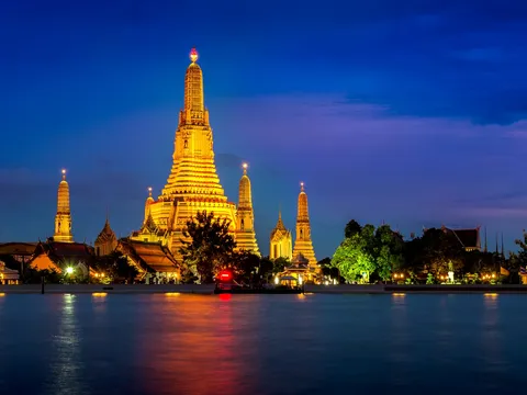 Thái Lan bớt ưu đãi cho du khách