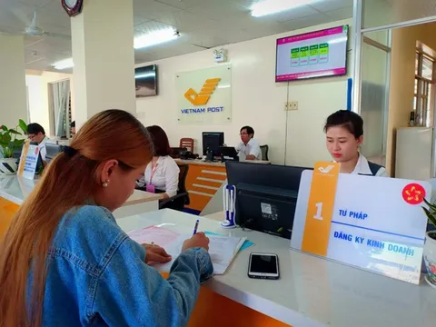 Cảnh báo tình trạng mạo danh bưu tá, nhân viên EMS để lừa đảo