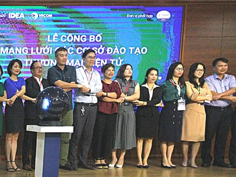 Liên kết đào tạo nhân lực thương mại điện tử chất lượng cao