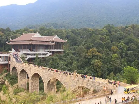 Tuần Văn hóa Du lịch tỉnh Bắc Giang 2023- Linh thiêng Tây Yên Tử