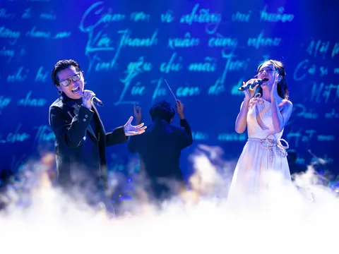 Mars Anh Tú thăng hoa với 'mini concert The Ballad'