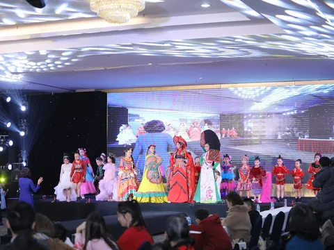 Mãn nhãn với loạt tiết mục xuất sắc trong đêm Chung kết Cuộc thi "Người mẫu nhí Việt Nam" và "Giải thưởng Ngôi sao nhí" năm 2022