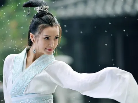 Nhan sắc quyến rũ của “Điêu Thuyền” Trần Hảo ở tuổi 44