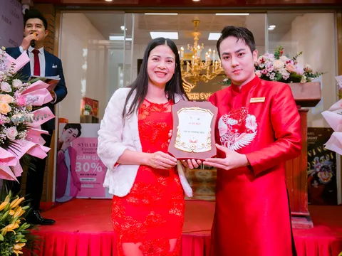 Ca sĩ Dương Tùng Nhân: Chủ tịch Cty TNHH Sybaris làm Đại sứ thương hiệu Yến sào Minh Châu