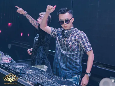 DJ Noodle tiết lộ “cuộc sống về đêm” của dòng nhạc Vinahouse