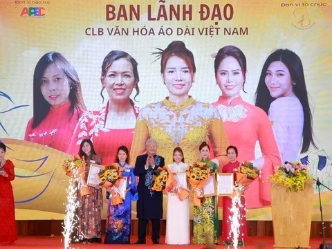 Ra mắt "Câu lạc bộ Văn hóa Áo dài Việt Nam"