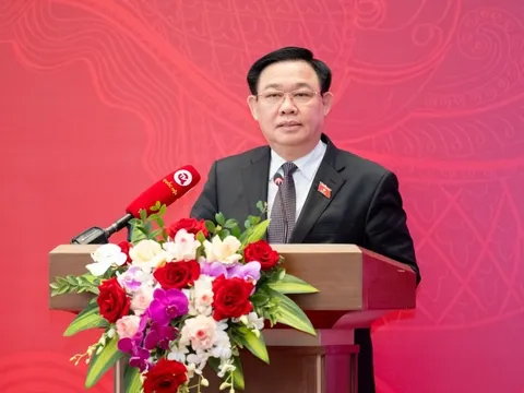 Chủ tịch Quốc hội Vương Đình Huệ: Sớm đưa các quyết sách của Quốc hội vào cuộc sống
