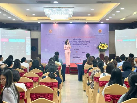 Tập huấn kỹ năng xây dựng hình ảnh, nâng tầm thương hiệu cho doanh nghiệp vùng đồng bằng Sông hồng
