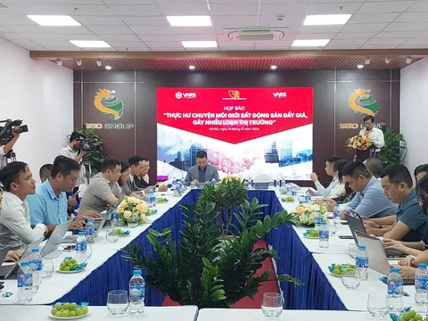 Môi giới bất động sản có thực sự là thủ phạm đẩy giá bất động sản lên cao?
