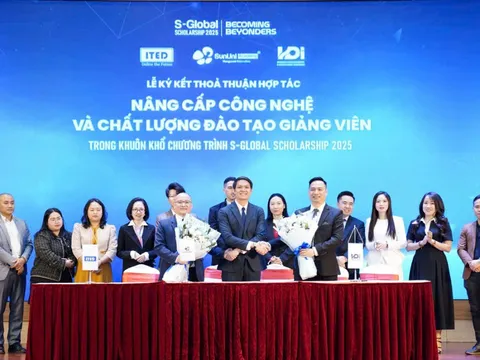Toạ đàm ‘Đáp ứng nhu cầu học tiếng Anh của người học: Con đường của S-Global’