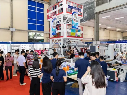 HanoiPlas 2025: Trình diễn công nghệ, thiết bị mới nhất trong ngành nhựa