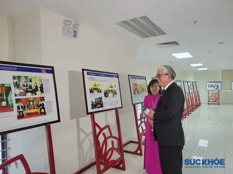 Trưng bày tài liệu đặc biệt: Kỷ niệm 30 năm quan hệ ngoại giao Việt Nam – Hoa Kỳ