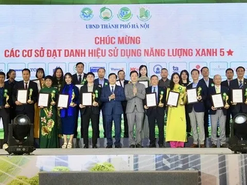 Hà Nội vinh danh 87 cơ sở, công trình sử dụng năng lượng xanh