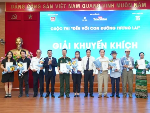 'Đến với Con đường tương lai': Hành trình lan tỏa tri thức từ 571 bài viết