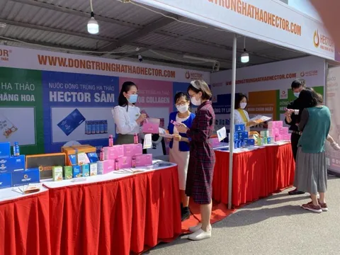 Rộn ràng "bữa tiệc" Hà Nội đêm không ngủ