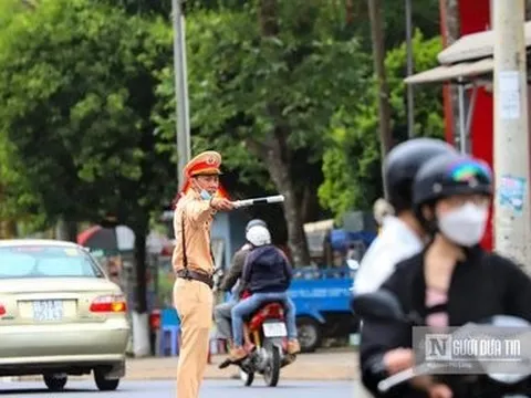 Những dòng xe nối đuôi nhau rời tỉnh Lâm Đồng sau kỳ nghỉ Tết