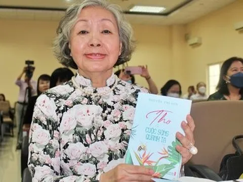 Luật gia Nguyễn Thị Sơn ra mắt tập thơ để “làm cuộc sống vui thêm”
