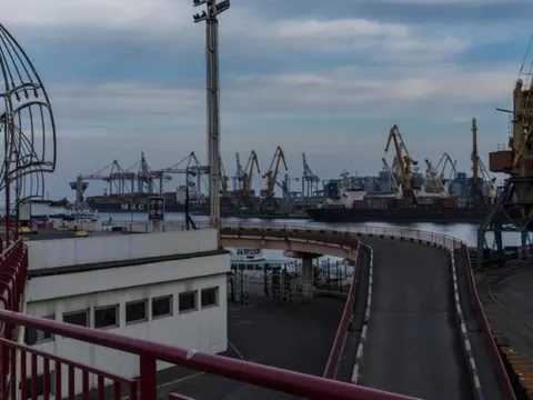 Đã đến lúc người mua sẽ phải tranh giành từng thùng dầu với nhau?