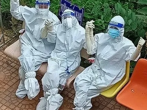 Phụ nữ đất rừng U Minh dốc lòng chống dịch