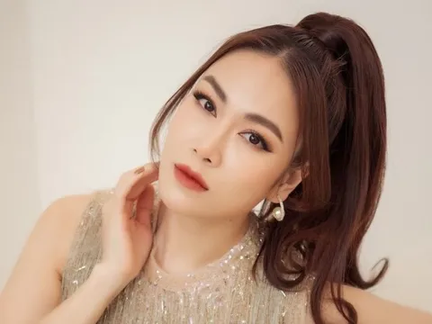 Ca sĩ Tuyết Nga: "Quá khứ vất vả khiến tôi mạnh mẽ hơn"