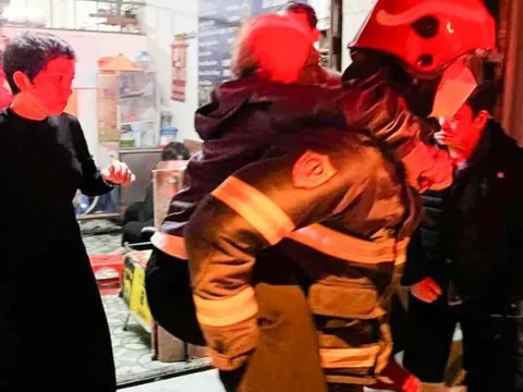 Hà Nội: Cháy nhà tại phố cổ, một người tử vong