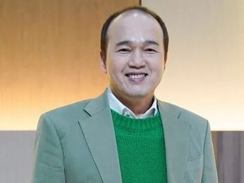 Nam diễn viên "Hẹn hò chốn công sở” mua được nhà ở tuổi 56