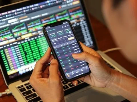 81 công ty được cấp phép môi giới chứng khoán