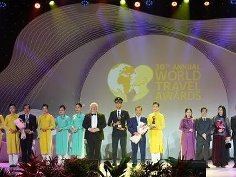 Vietnam Airlines nhận 4 giải thưởng tại World Travel Awards 2023