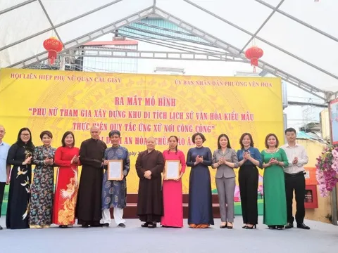 Cầu Giấy: Ra mắt mô hình “Phụ nữ tham gia xây dựng khu di tích lịch sử văn hóa kiểu mẫu“