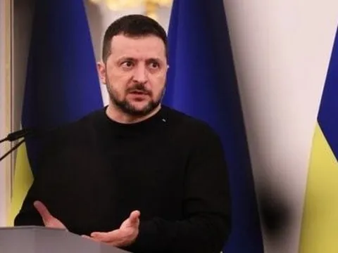 Ông Zelensky lần đầu công khai thu nhập