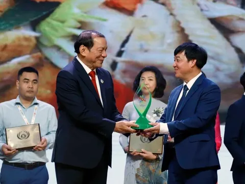 Ẩm thực Đường Lâm được Giải thưởng Sản phẩm Du lịch bền vững ASEAN 2024