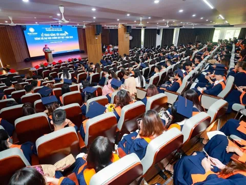 Tuyển sinh 2024: Nhiều trường tăng chỉ tiêu đầu vào